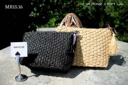 MR15.20 POCHETTE KELY NATTEE CROISEE