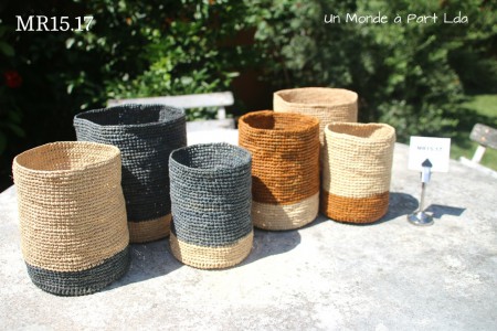 MR15. SERIE DE 3 POCHONS CROCHET BICOLORE
